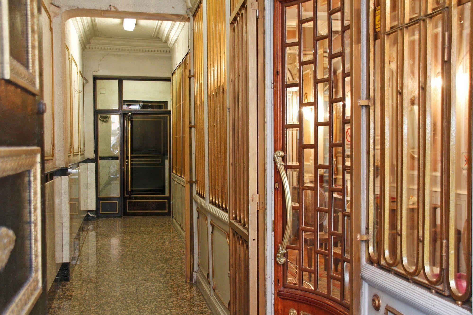 Victoria Iii Guest house Madrid